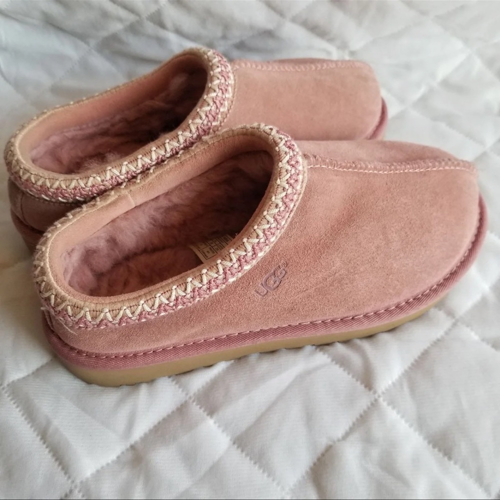 Like New UGG Tasman Slippers ♥️